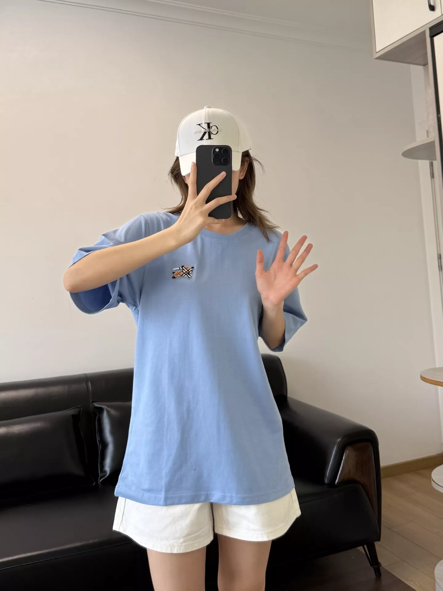 버버리 EKD 자수 체크 포인트 코튼 반팔 상의 상세 이미지 47
