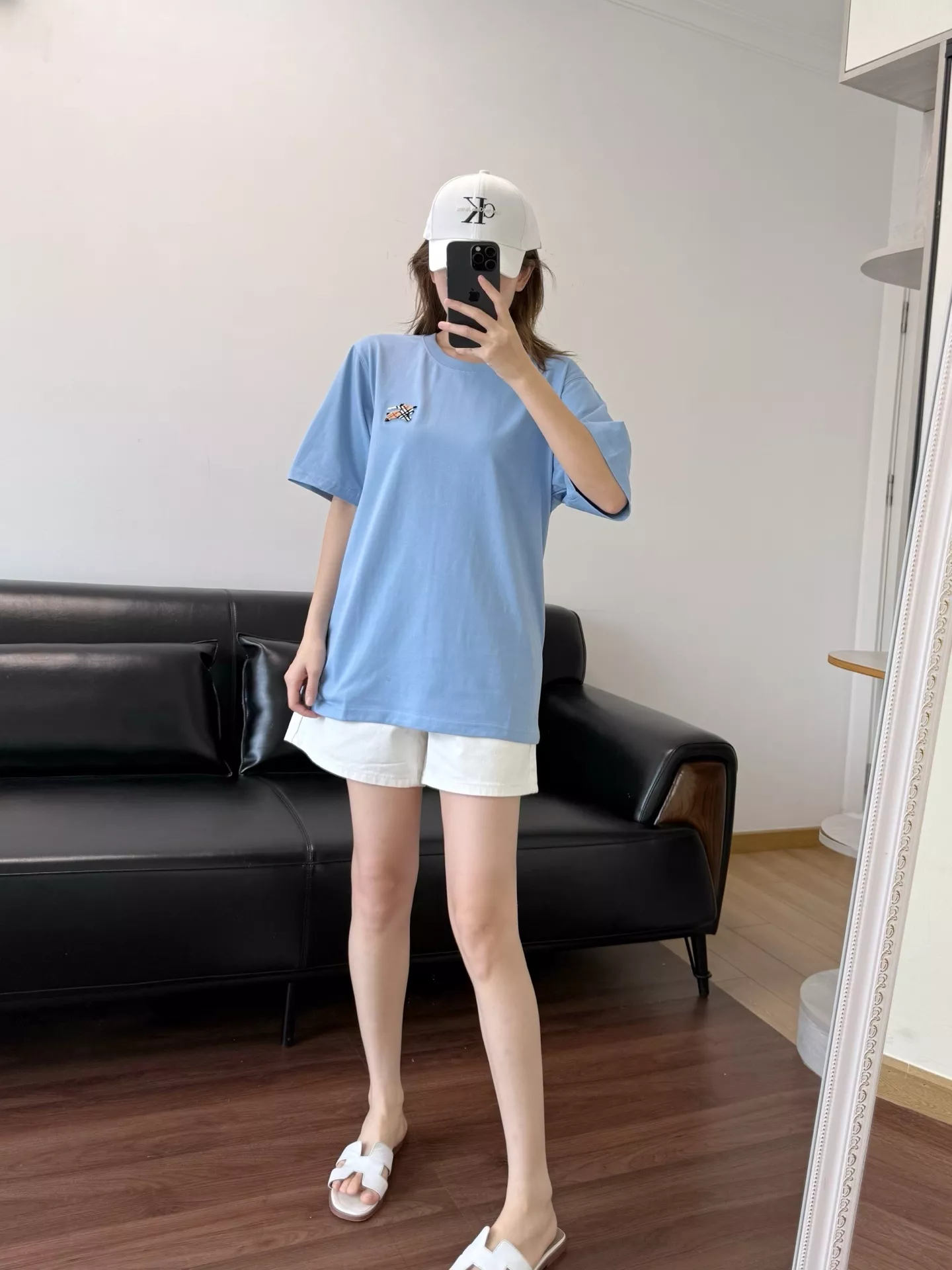 버버리 EKD 자수 체크 포인트 코튼 반팔 상의 상세 이미지 48