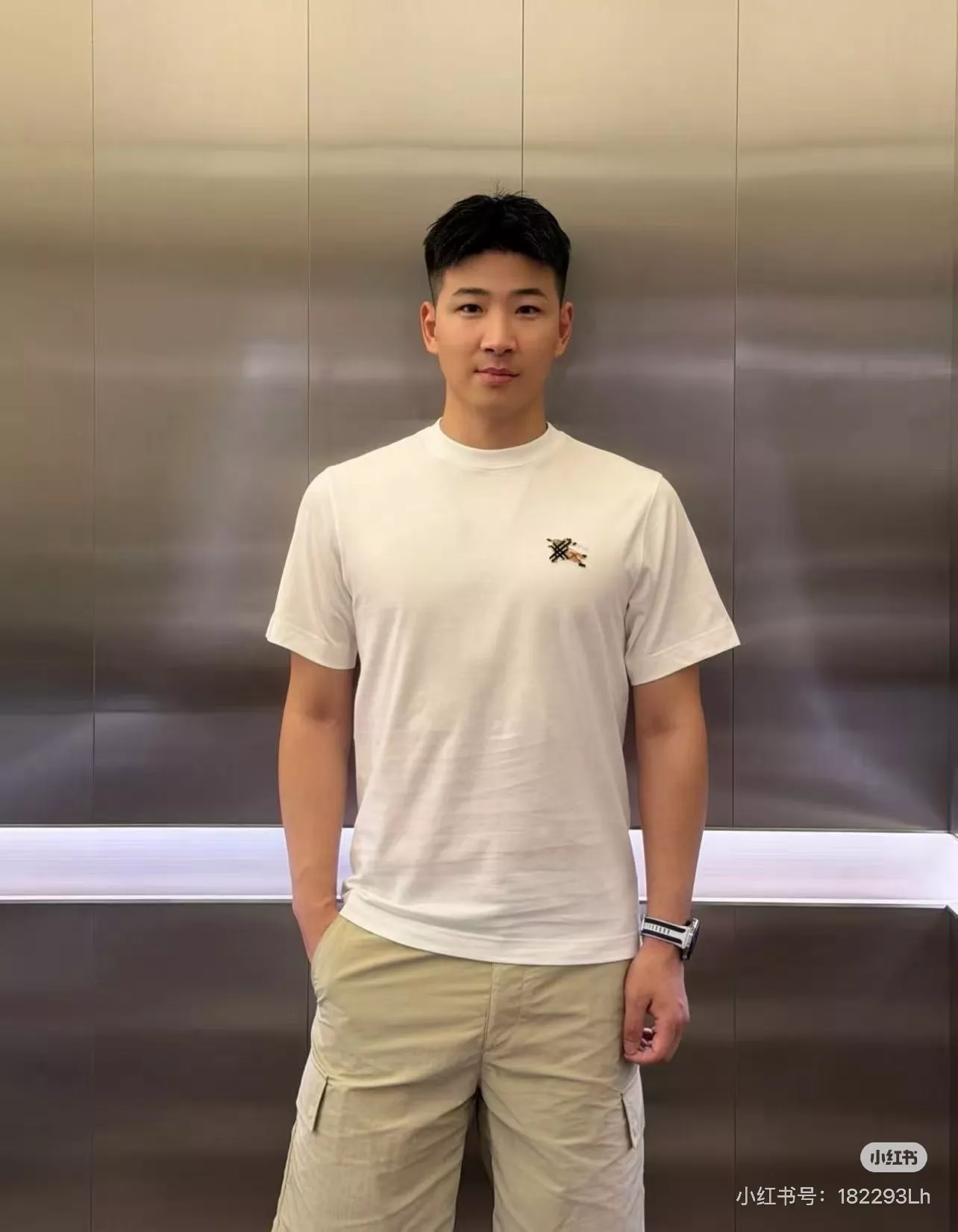버버리 EKD 자수 체크 포인트 코튼 반팔 상의 상세 이미지 65