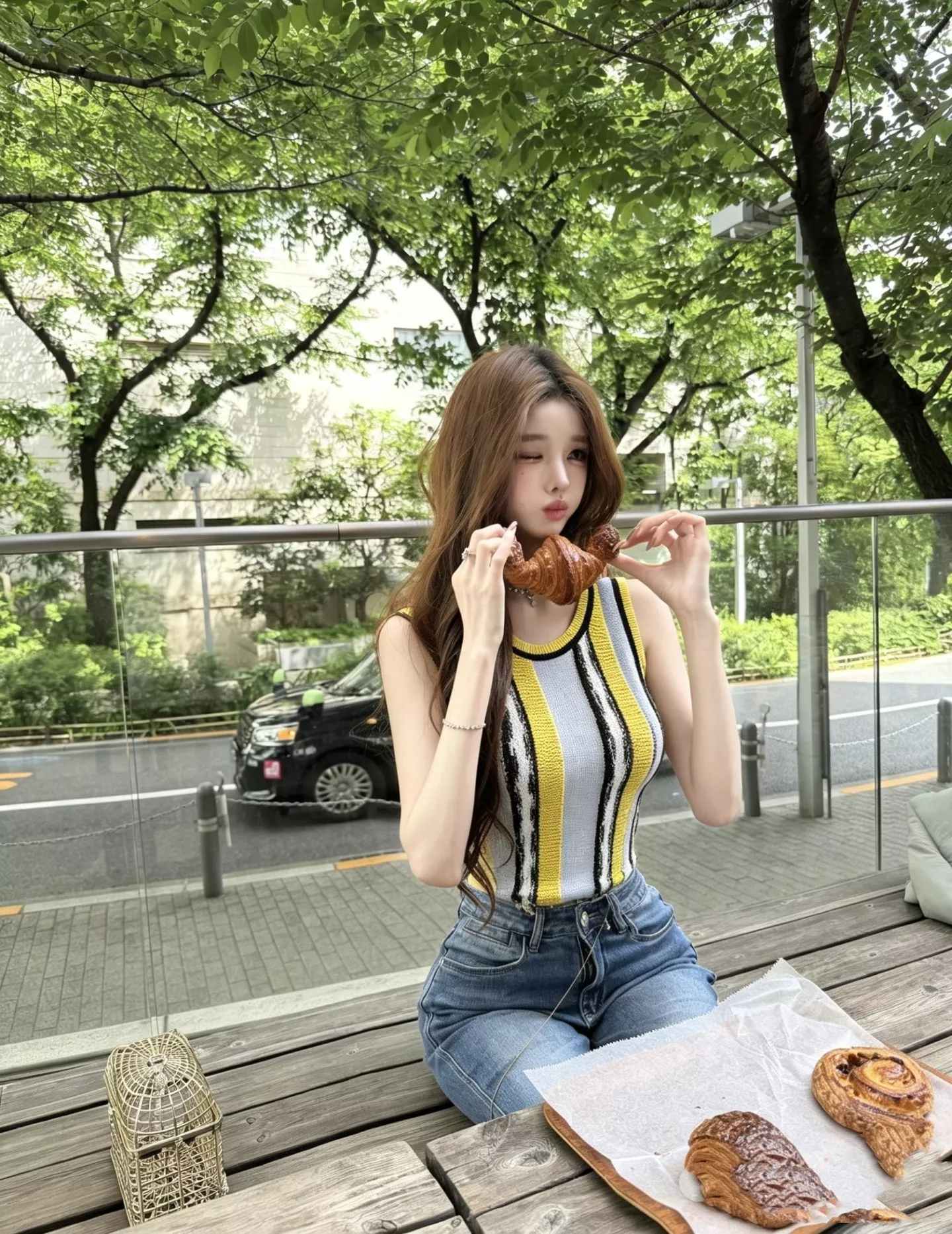로에베 배색 스트라이프 니트 베스트 상세 이미지 17