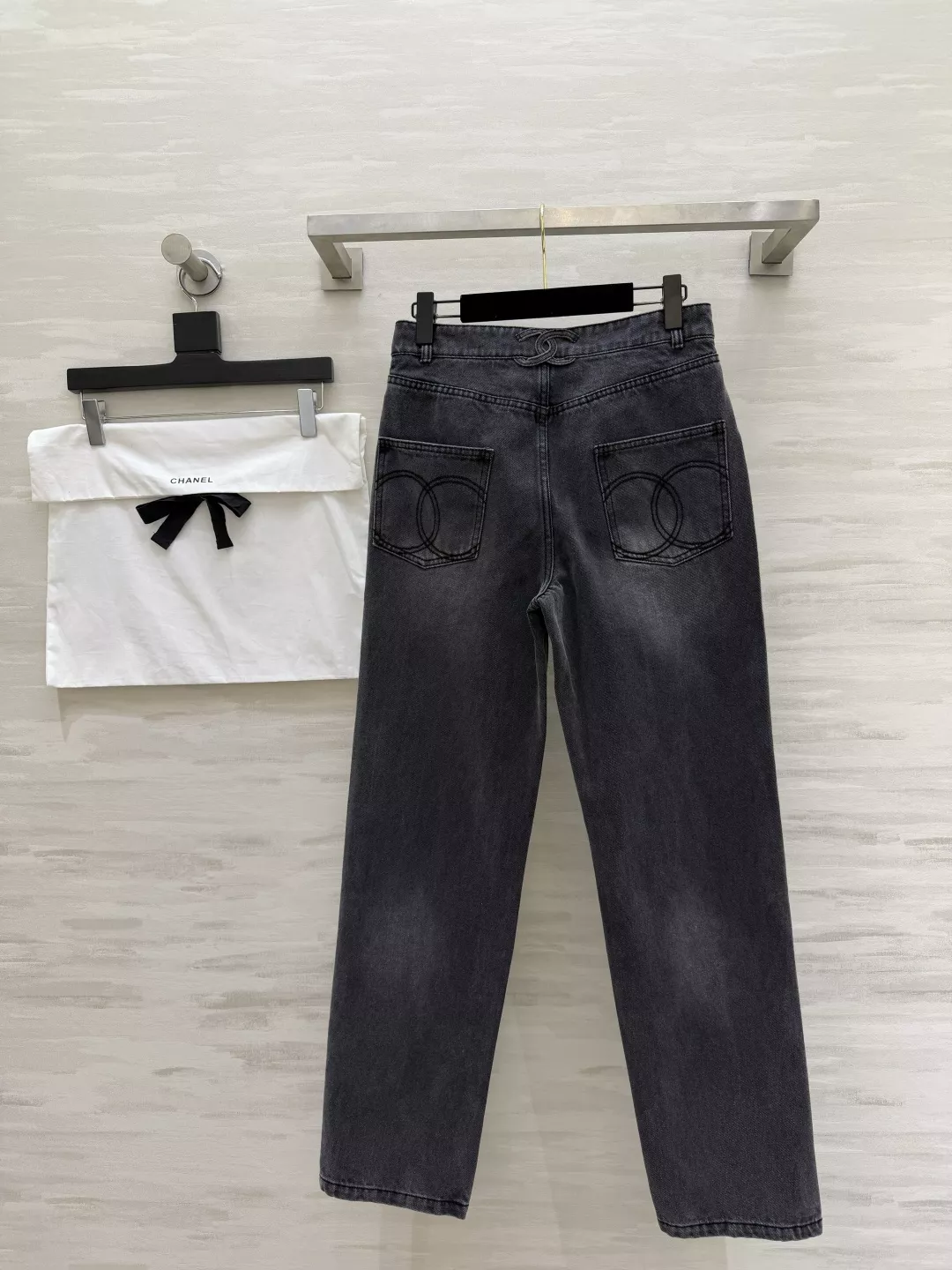 샤넬 북백 버클 포인트 데님 팬츠 상세 이미지 33