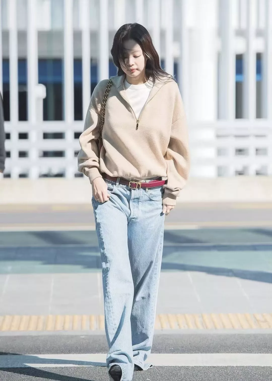 샤넬 북백 버클 포인트 데님 팬츠 상세 이미지 24