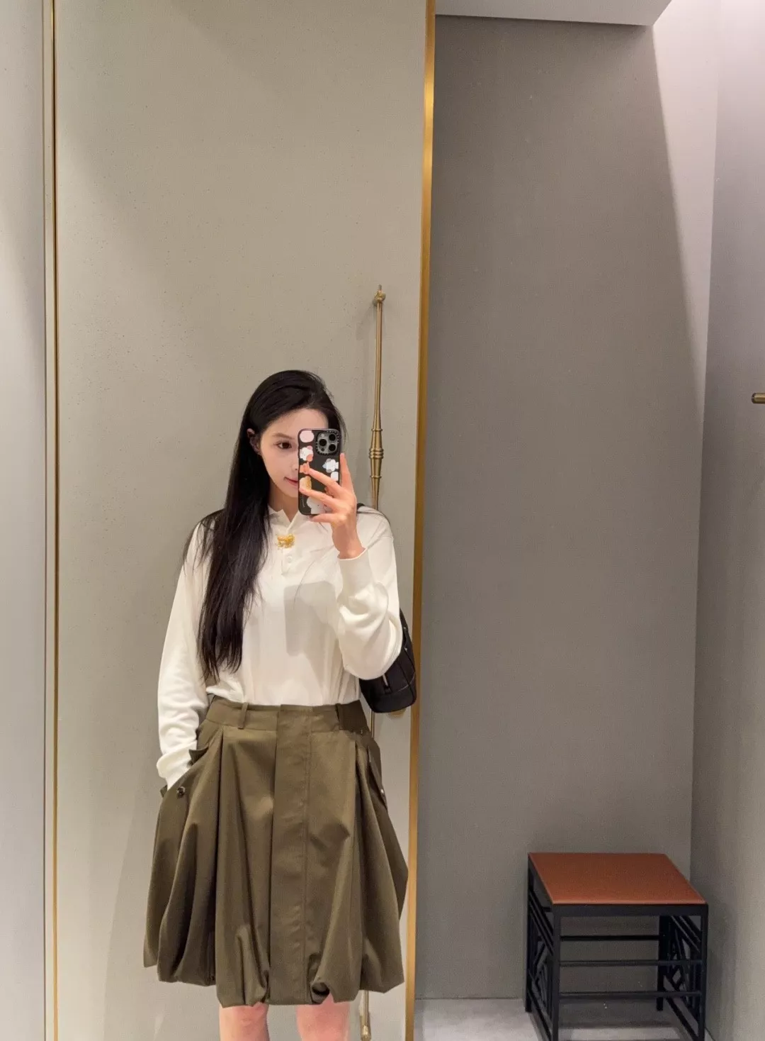 로에베 올리브 그린 벌룬 실루엣 스커트 상세 이미지 6