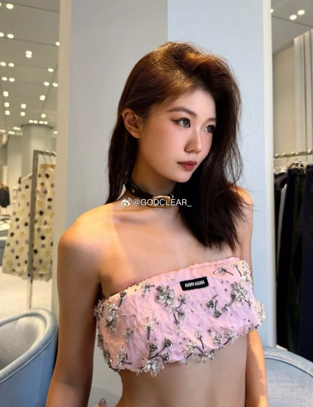 미우미우 플라워 비즈 장식 밴딩 탑 상세 이미지 3