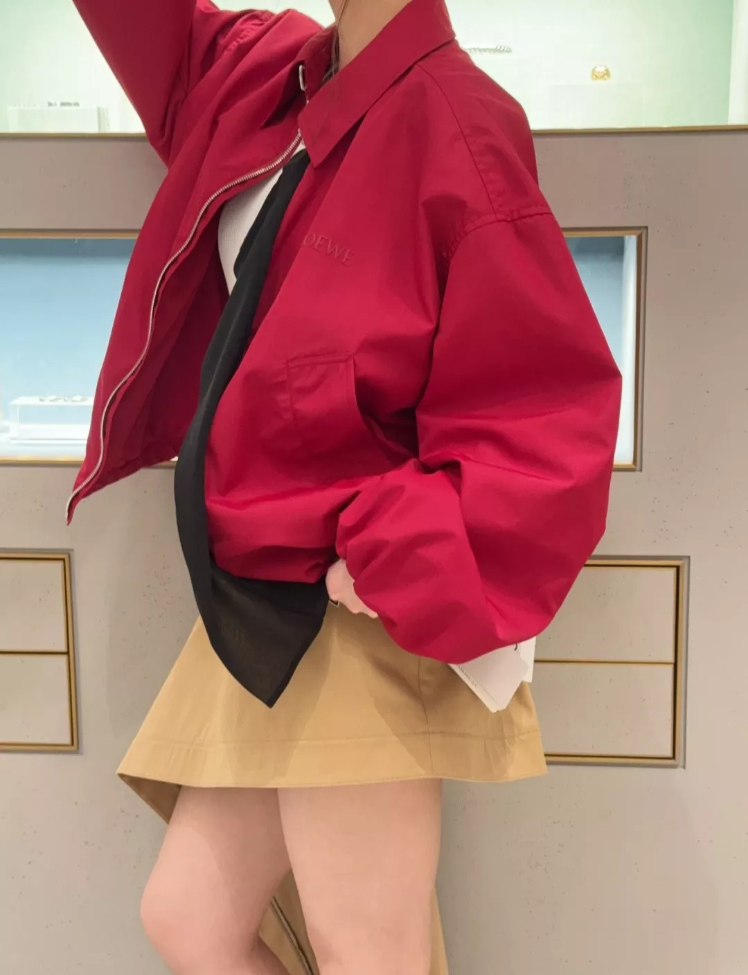 로에베 배색 포인트 경량 집업 아우터 상세 이미지 7