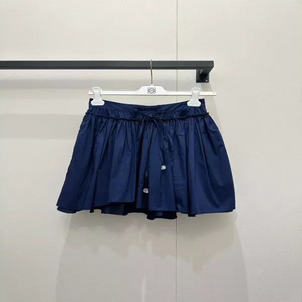 로에베 언밸런스 밑단 코튼 플레어 스커트
