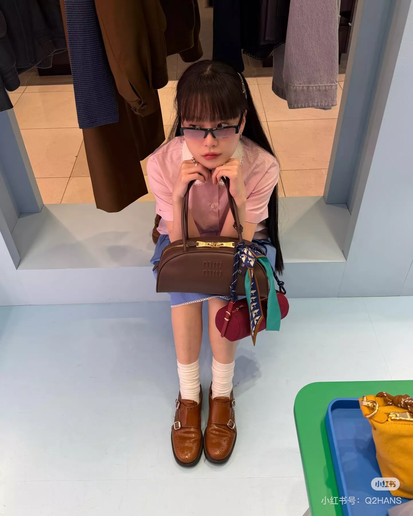 미우미우 탈부착 레이스 칼라 코튼 셔츠 상세 이미지 17