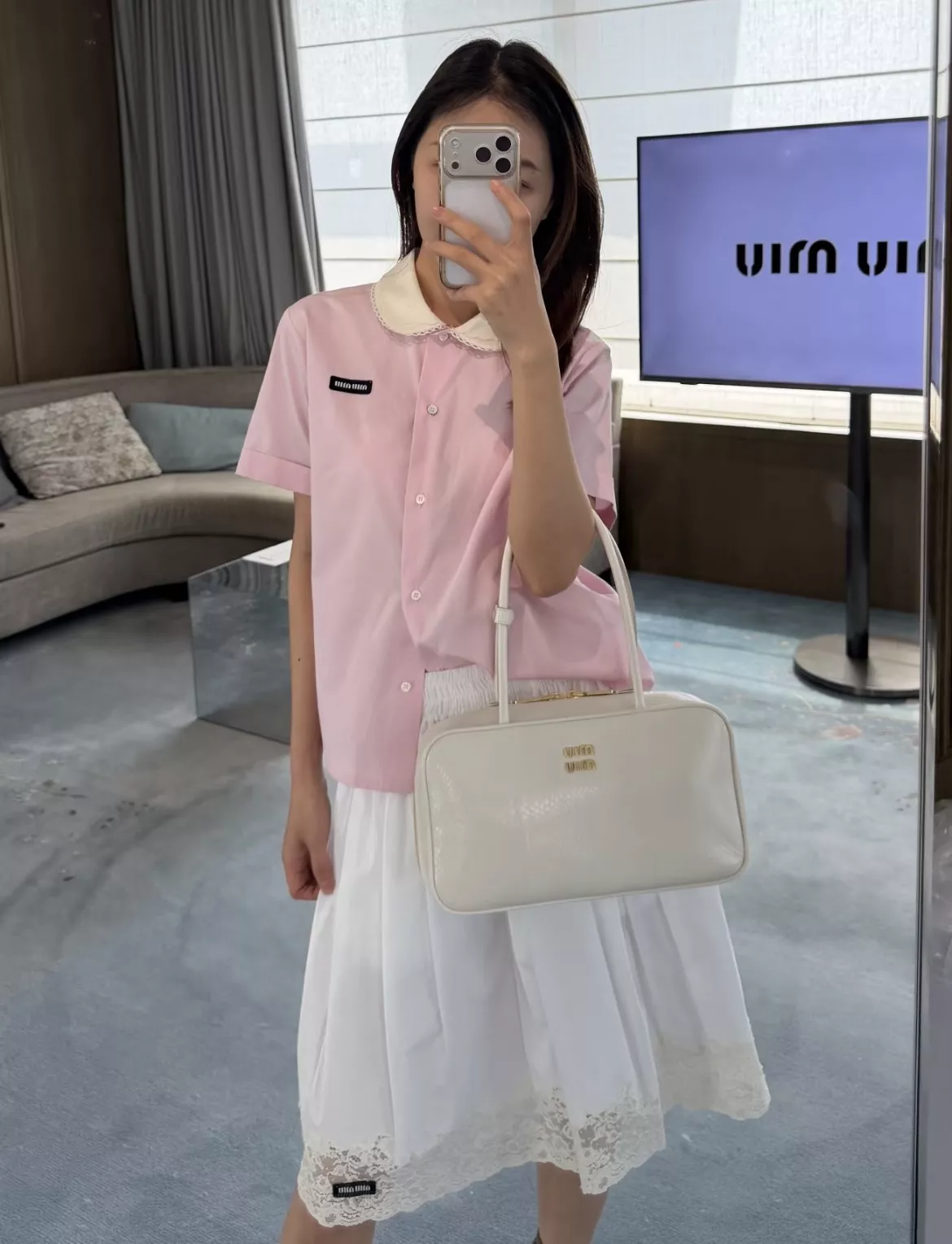 미우미우 탈부착 레이스 칼라 코튼 셔츠 상세 이미지 5