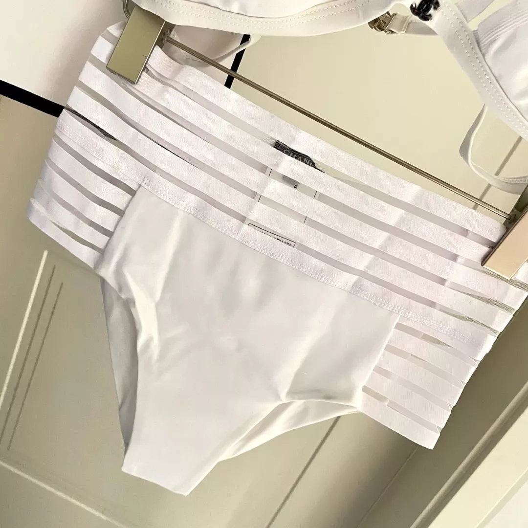 샤넬 분리형 화이트 스윔웨어 상세 이미지 4