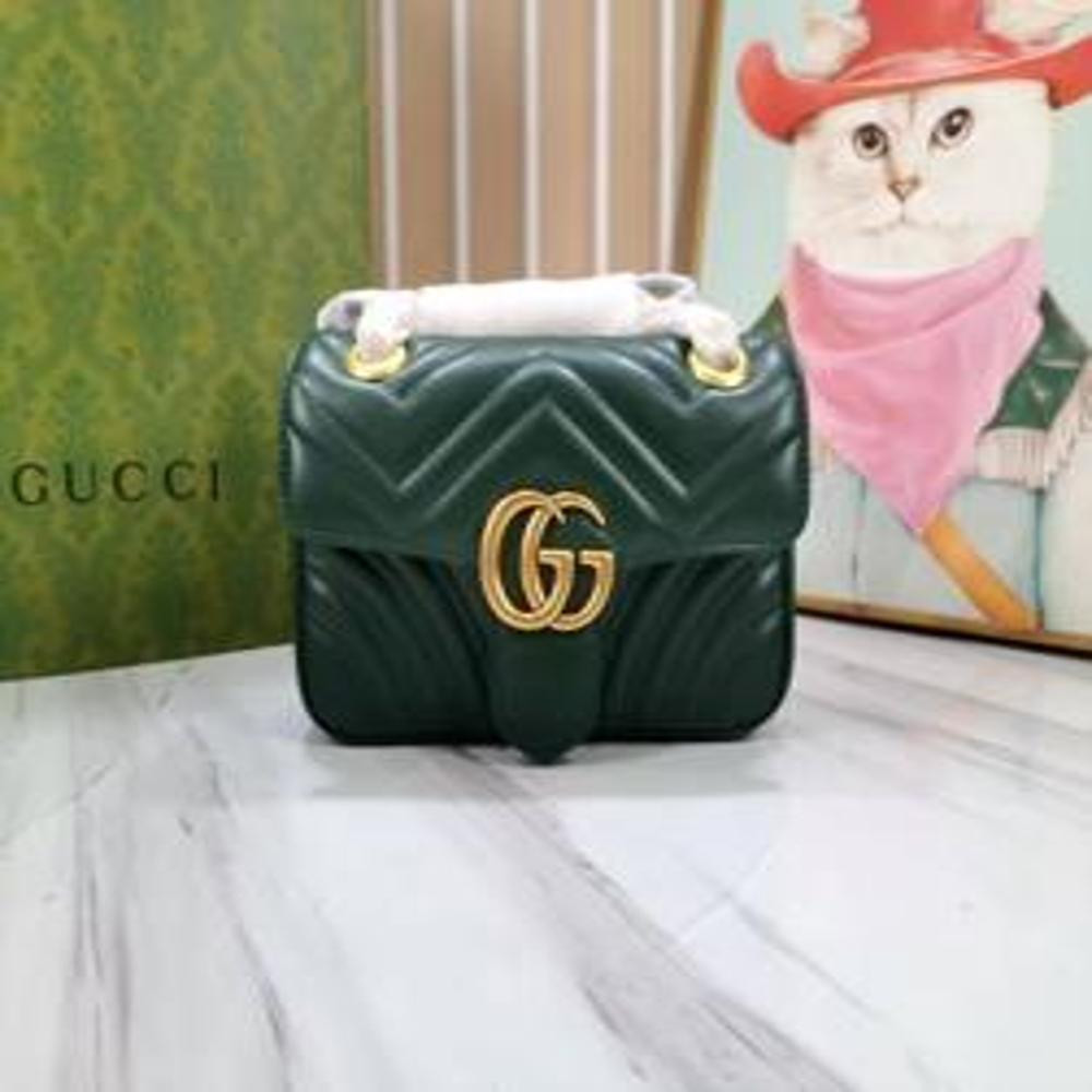 구찌 GG Marmont 물결 패턴 체인 백