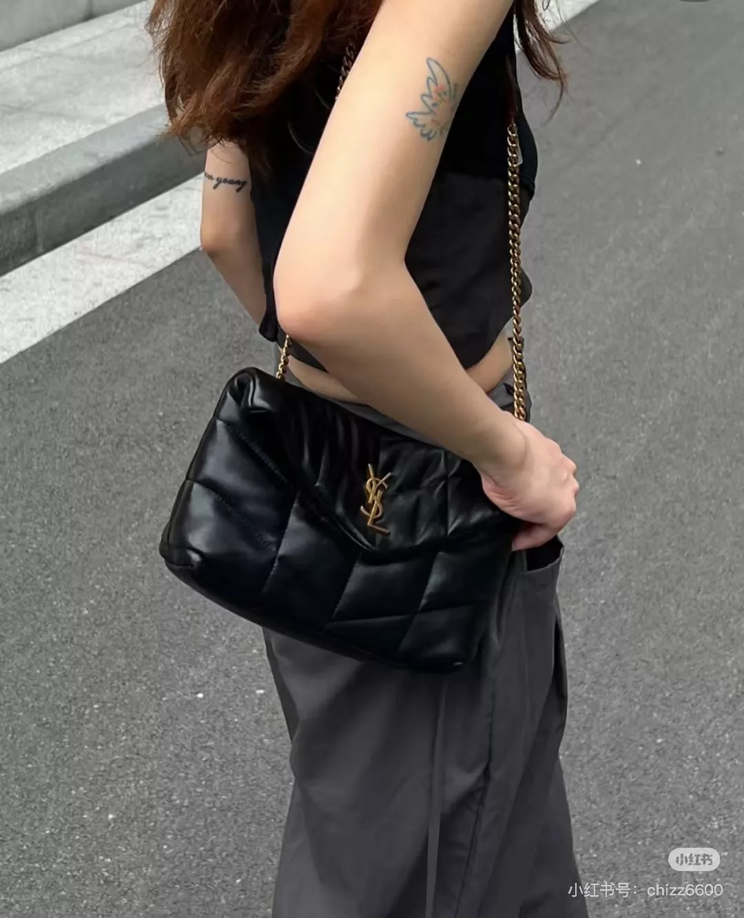 입생로랑 루루 퍼퍼 퀼팅 램스킨 백 상세 이미지 23