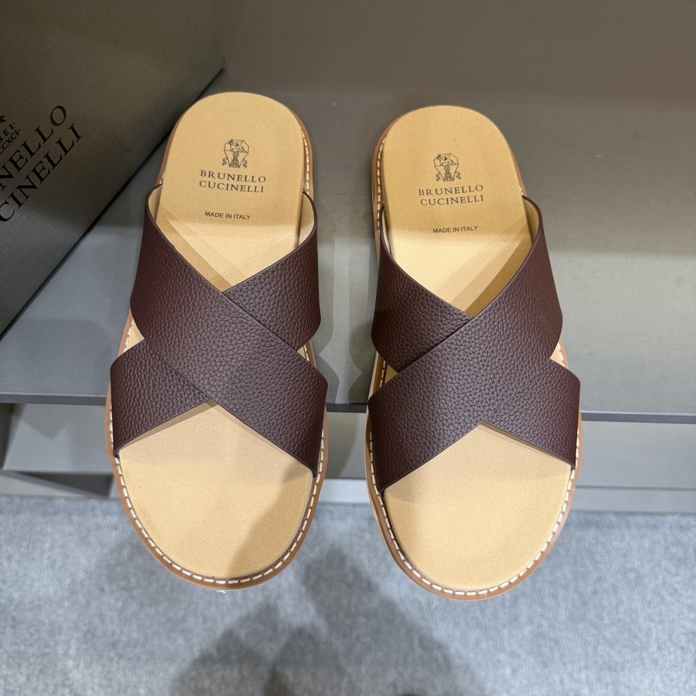 브루넬로쿠치넬리 크로스 스트랩 스웨이드 썸머 슬리퍼