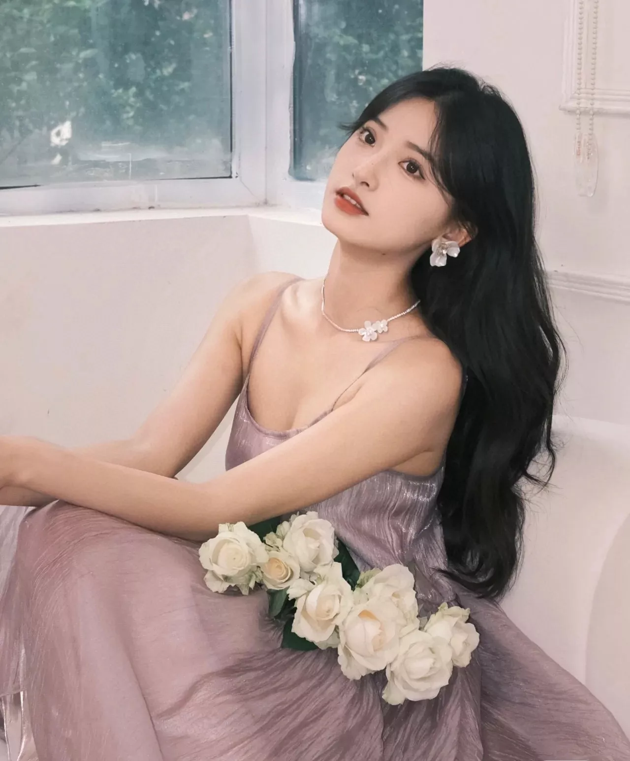 해팡 풀다이아 플라워 체인 장식 네크리스 상세 이미지 23