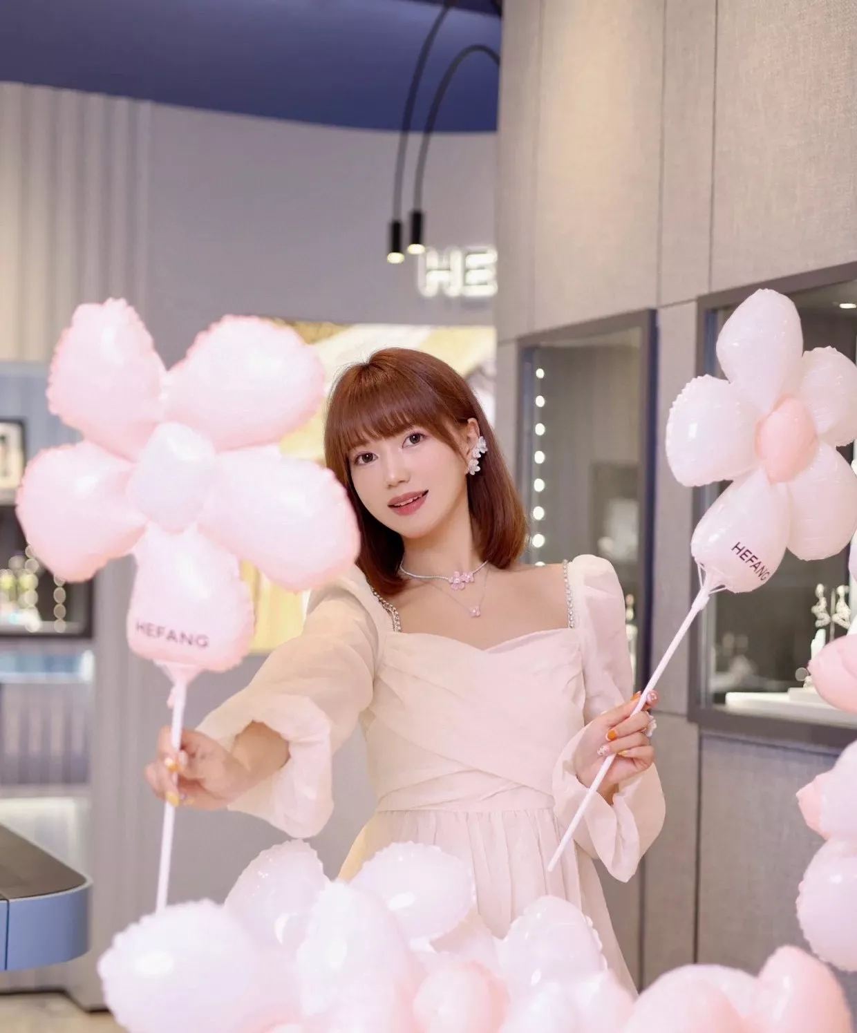 해팡 풀다이아 플라워 체인 장식 네크리스 상세 이미지 26