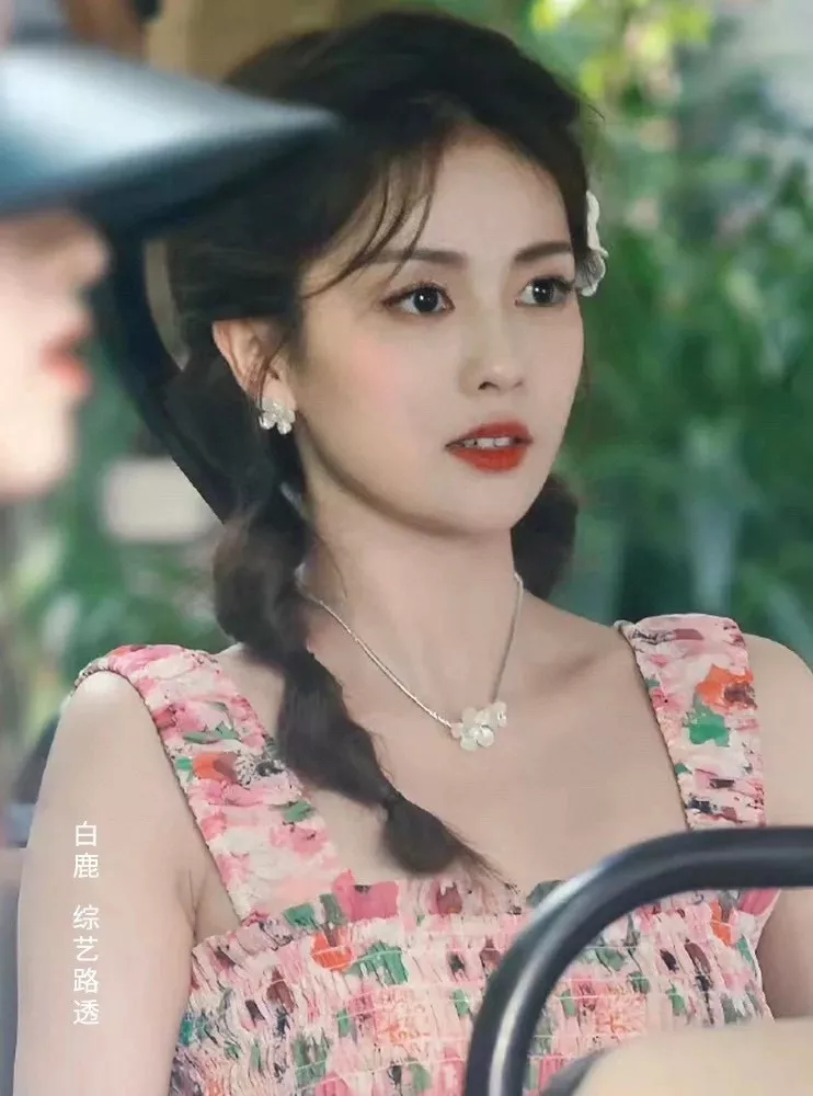 해팡 풀다이아 플라워 체인 장식 네크리스 상세 이미지 29