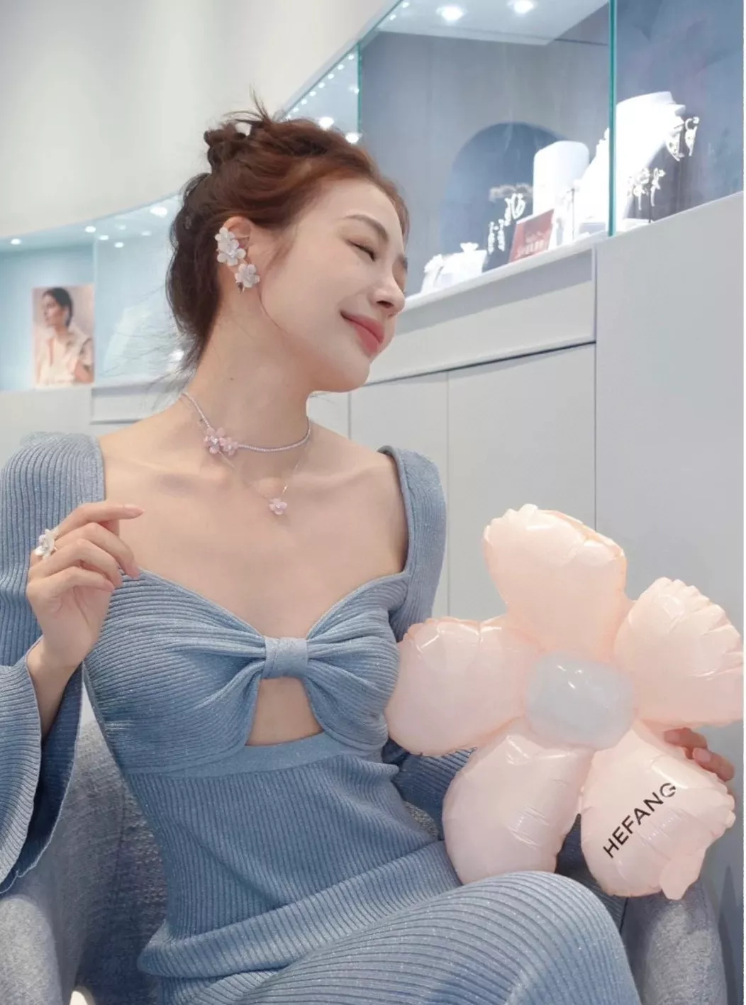 해팡 풀다이아 플라워 체인 장식 네크리스 상세 이미지 49