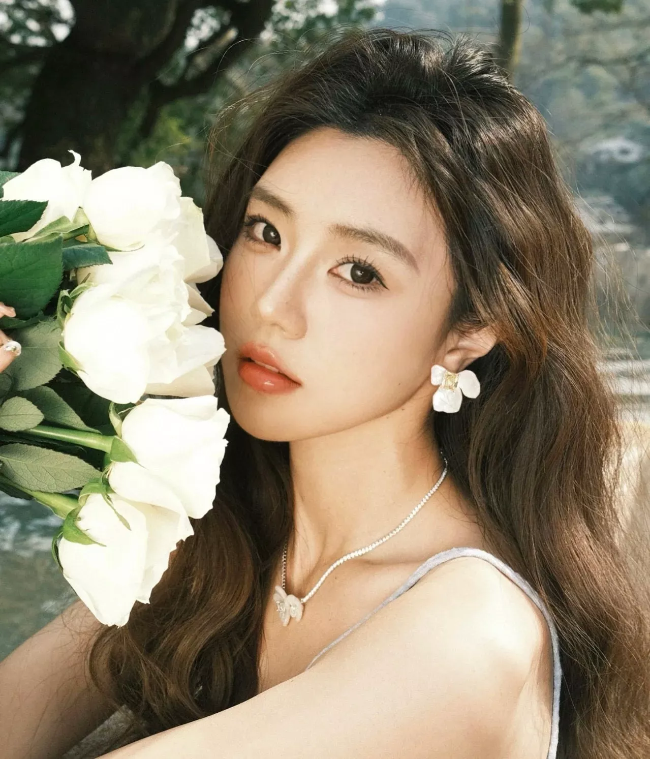 해팡 풀다이아 플라워 체인 장식 네크리스 상세 이미지 28