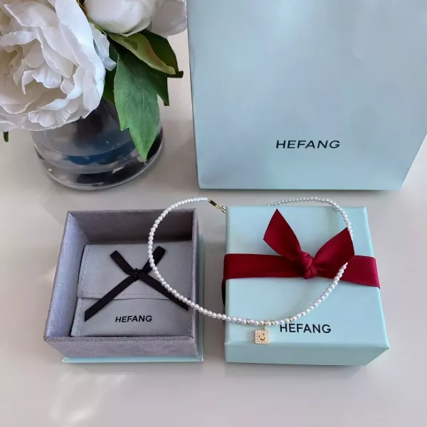 해팡 스마일 진주 포인트 네크리스