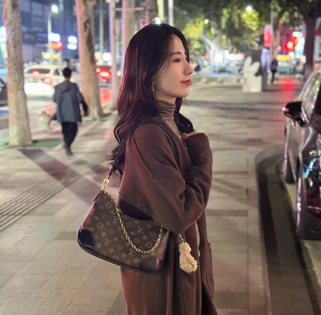 루이비통 불로뉴 라인 모노그램 숄더백 상세 이미지 69