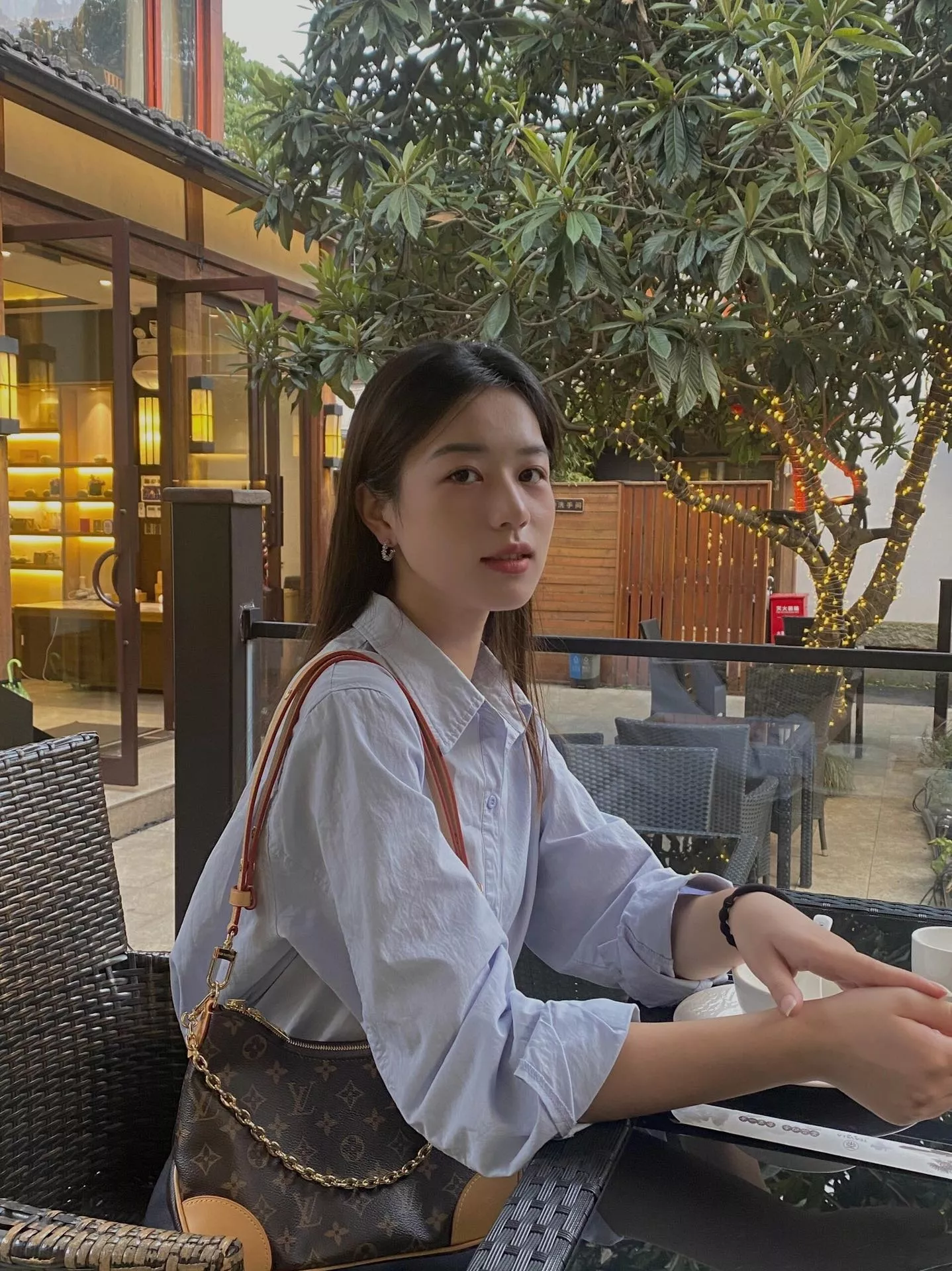 루이비통 불로뉴 라인 모노그램 숄더백 상세 이미지 57