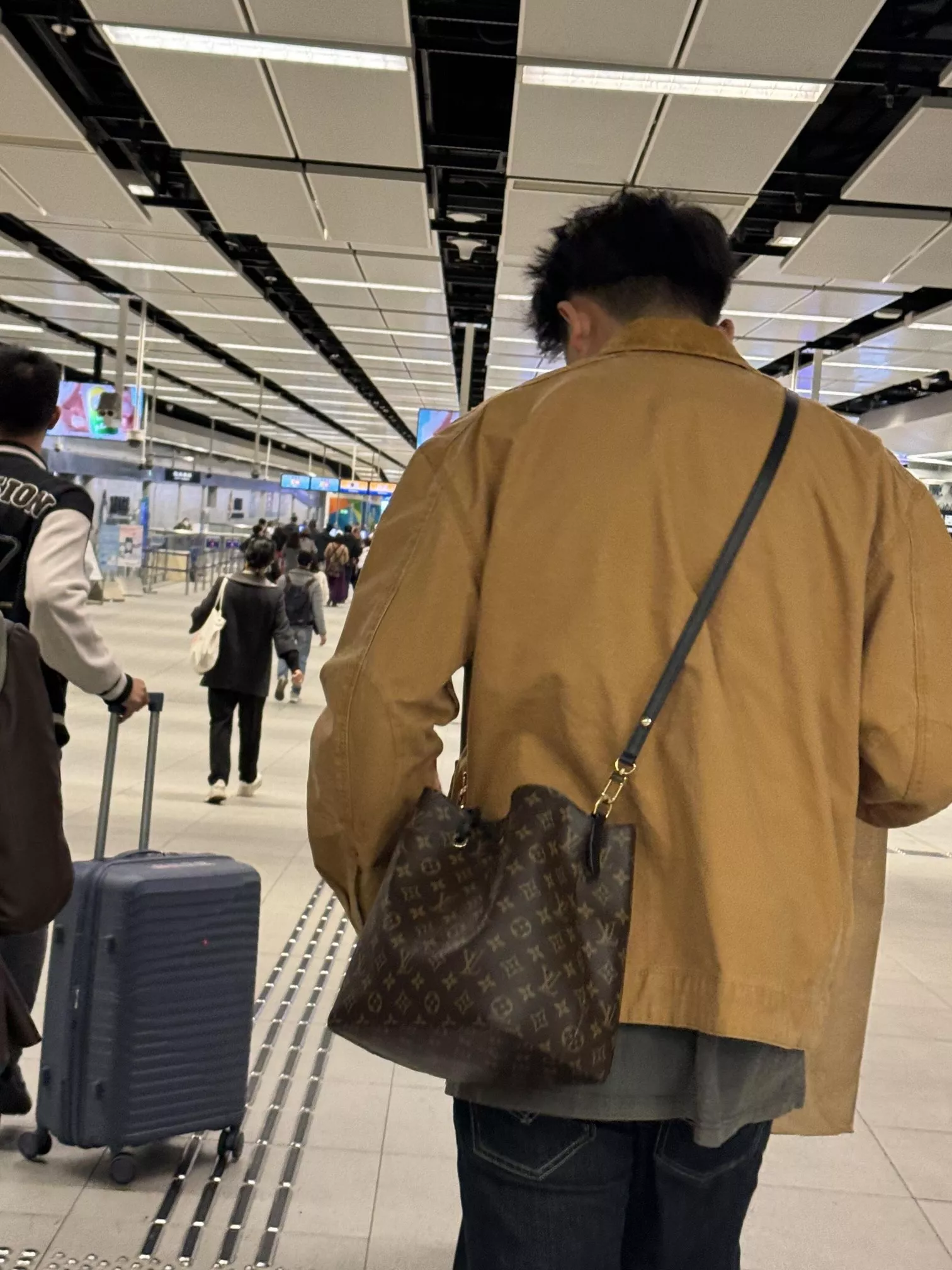 루이비통 네오노에 버킷 스타일 백 상세 이미지 114