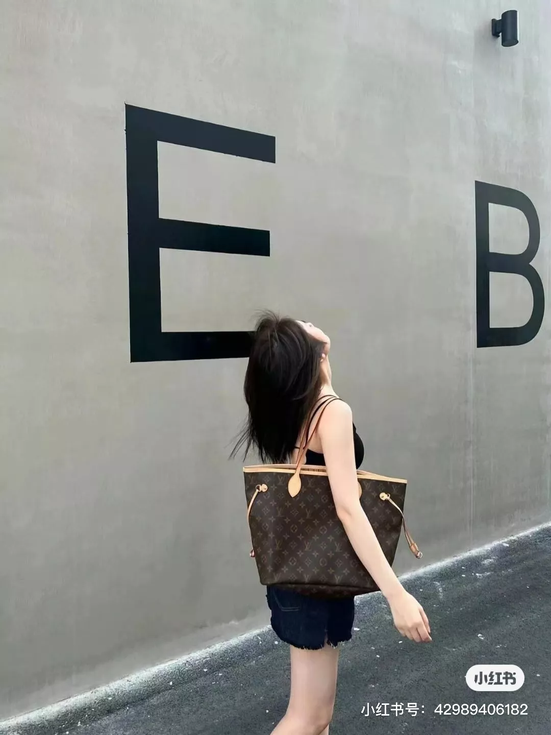 루이비통 네버풀 중형 쇼핑백 상세 이미지 10
