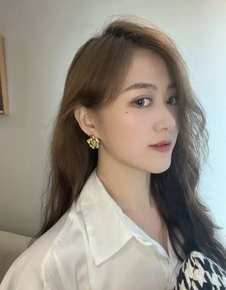 샤넬 빈티지 무드 플라워 이어링 상세 이미지 28