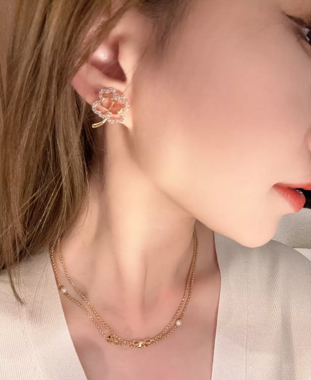 디올 더블 레이어 CD 리본 진주 네크리스 상세 이미지 19