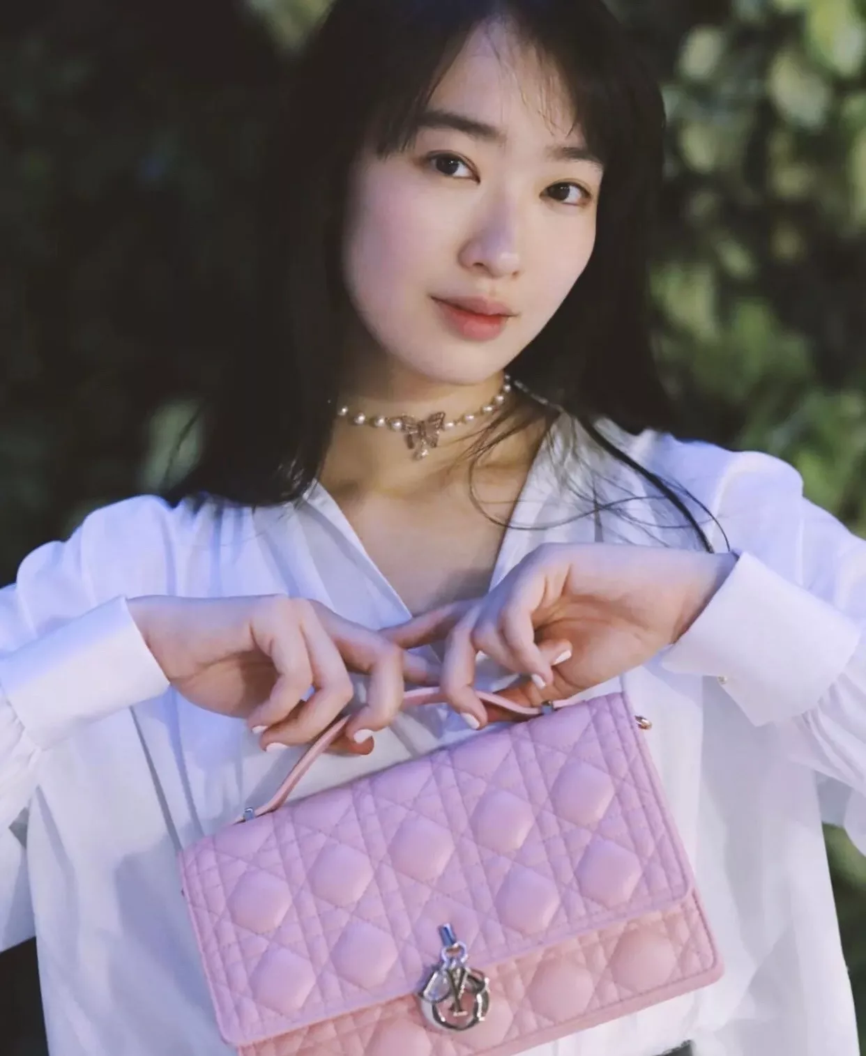 디올 버터플라이 진주 초커 상세 이미지 14