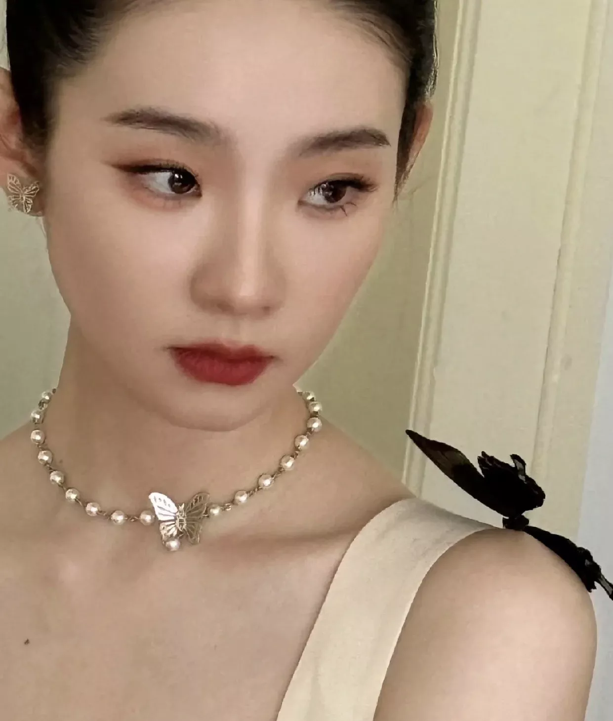 디올 버터플라이 진주 초커 상세 이미지 24