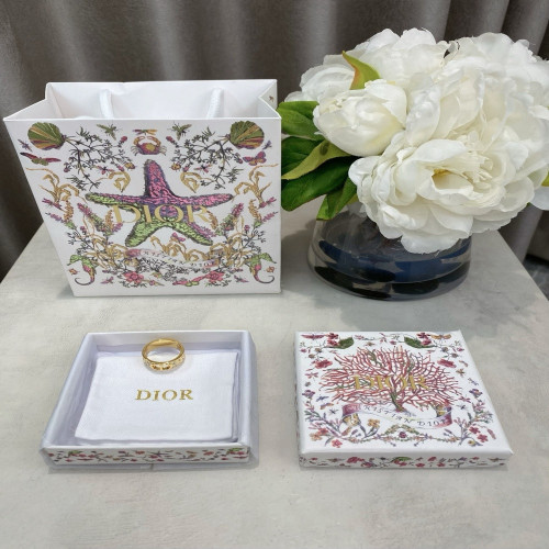 디올 CD 워터드롭 큐빅 포인트 링