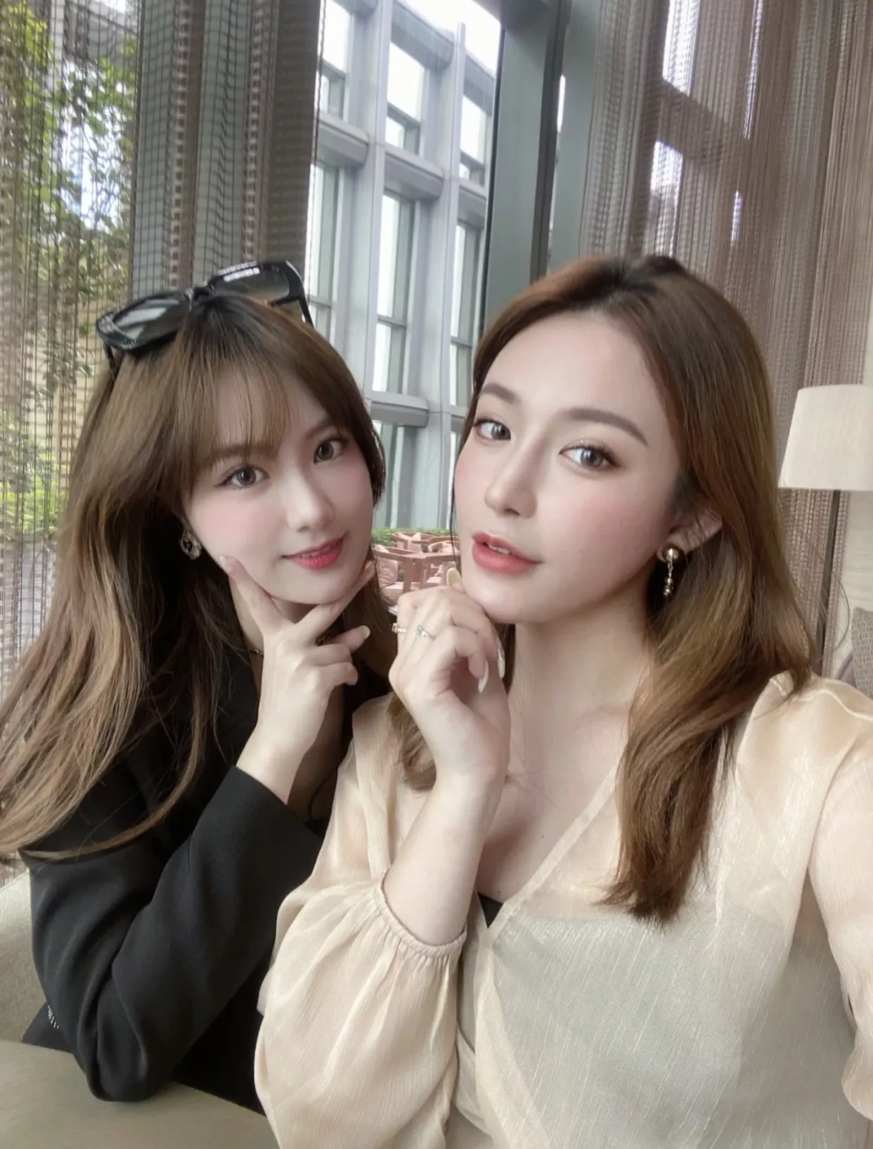 샤넬 코퍼 볼 드롭 이어링 상세 이미지 16