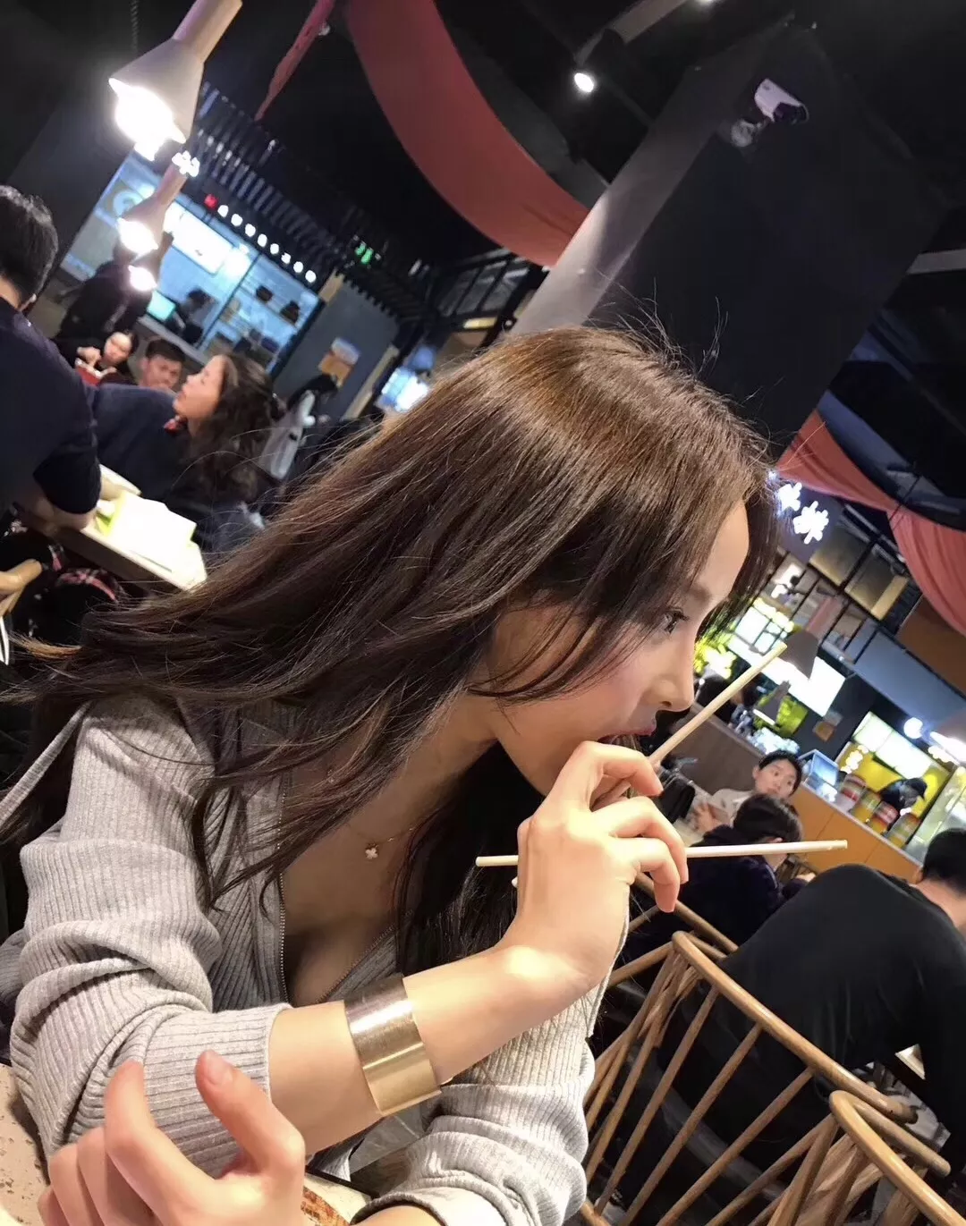 반클리프아펠 미니 클로버 팬던트 네크리스 상세 이미지 18