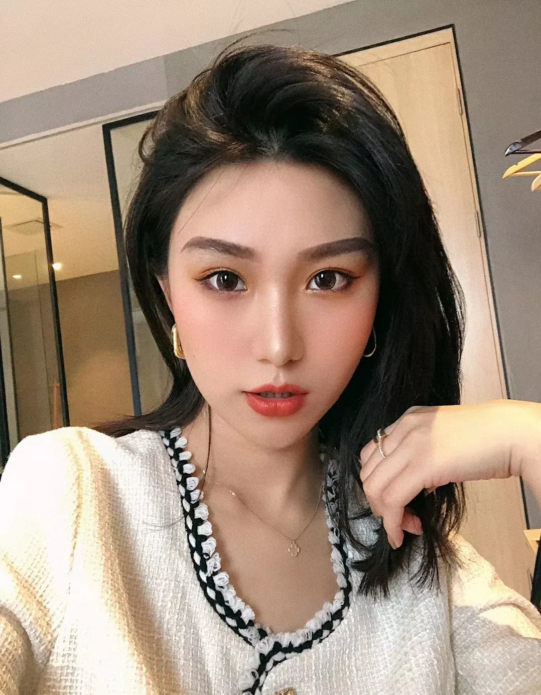 반클리프아펠 미니 클로버 팬던트 네크리스 상세 이미지 24