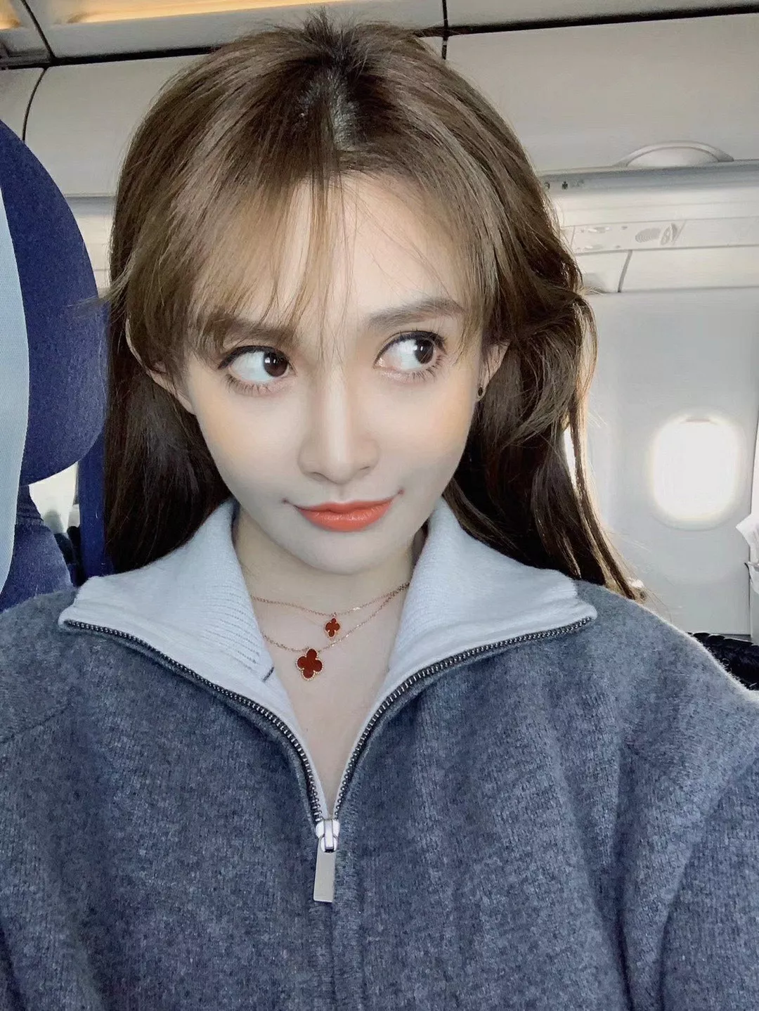 반클리프아펠 미니 클로버 팬던트 네크리스 상세 이미지 31