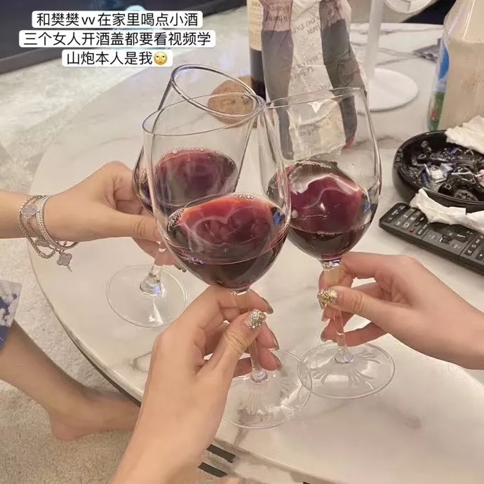 반클리프아펠 펄리 풀파베 뱅글 스타일 팔찌 상세 이미지 34