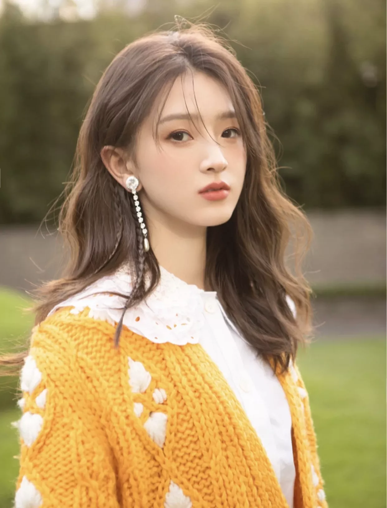 미우미우 진주 크리스탈 이어클립 상세 이미지 23