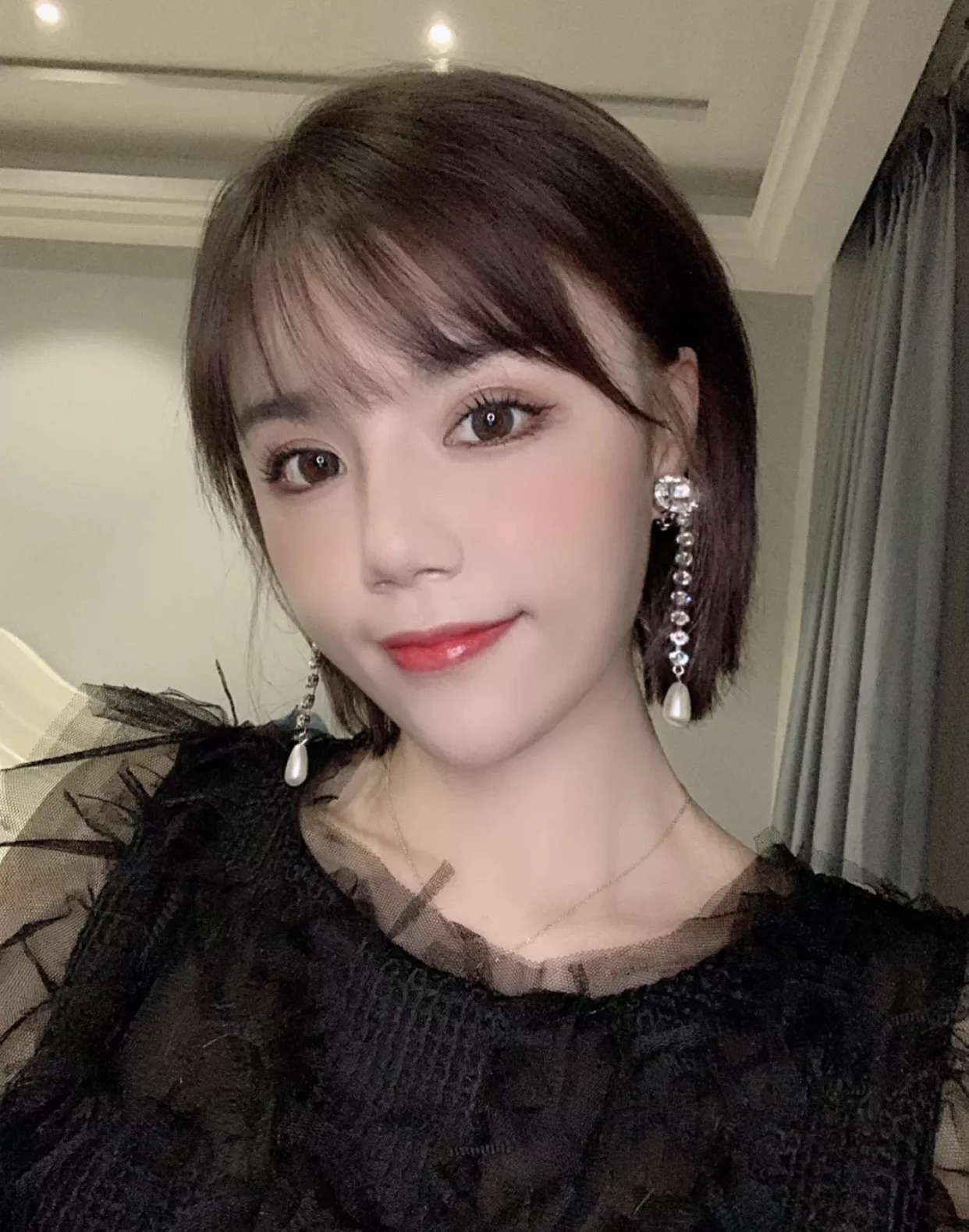 미우미우 진주 크리스탈 이어클립 상세 이미지 12