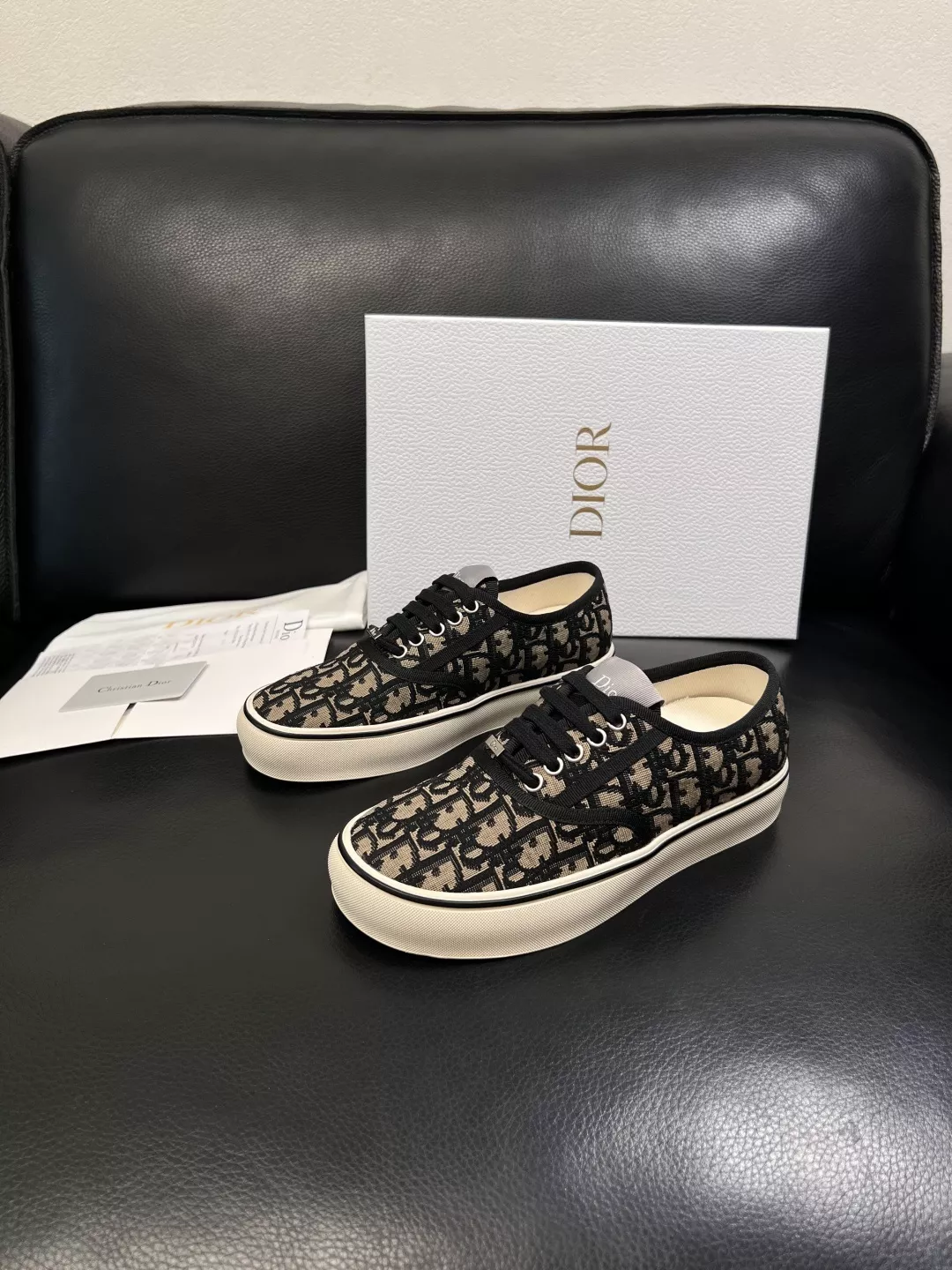 디올 오블리크 패턴 레더 뮬 스니커즈 상세 이미지 2
