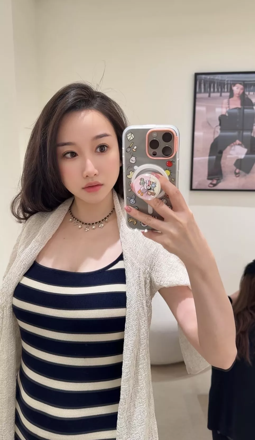 샤넬 가죽 체인 장식 멀티 참 초커 상세 이미지 20