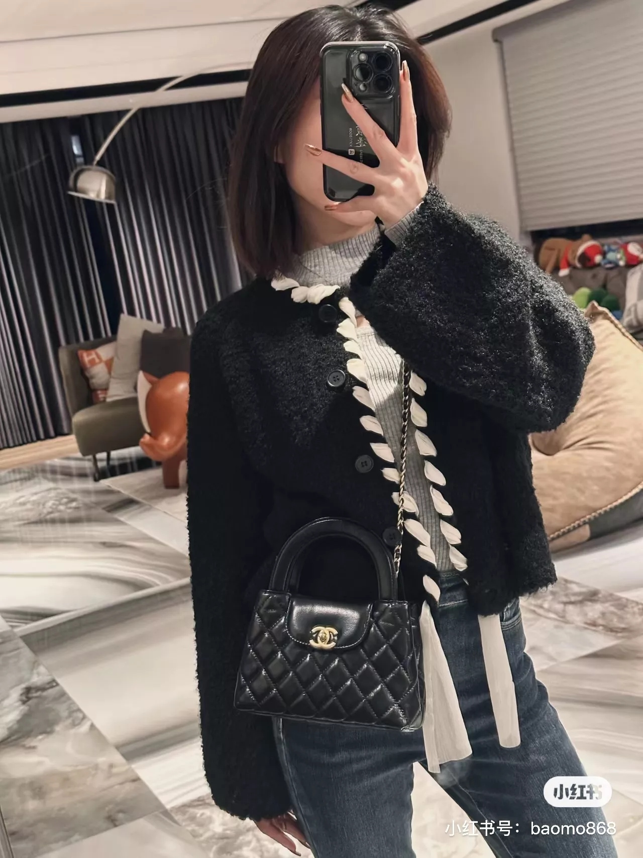 샤넬 켈리 라인 퀼팅 탑핸들 백 상세 이미지 13