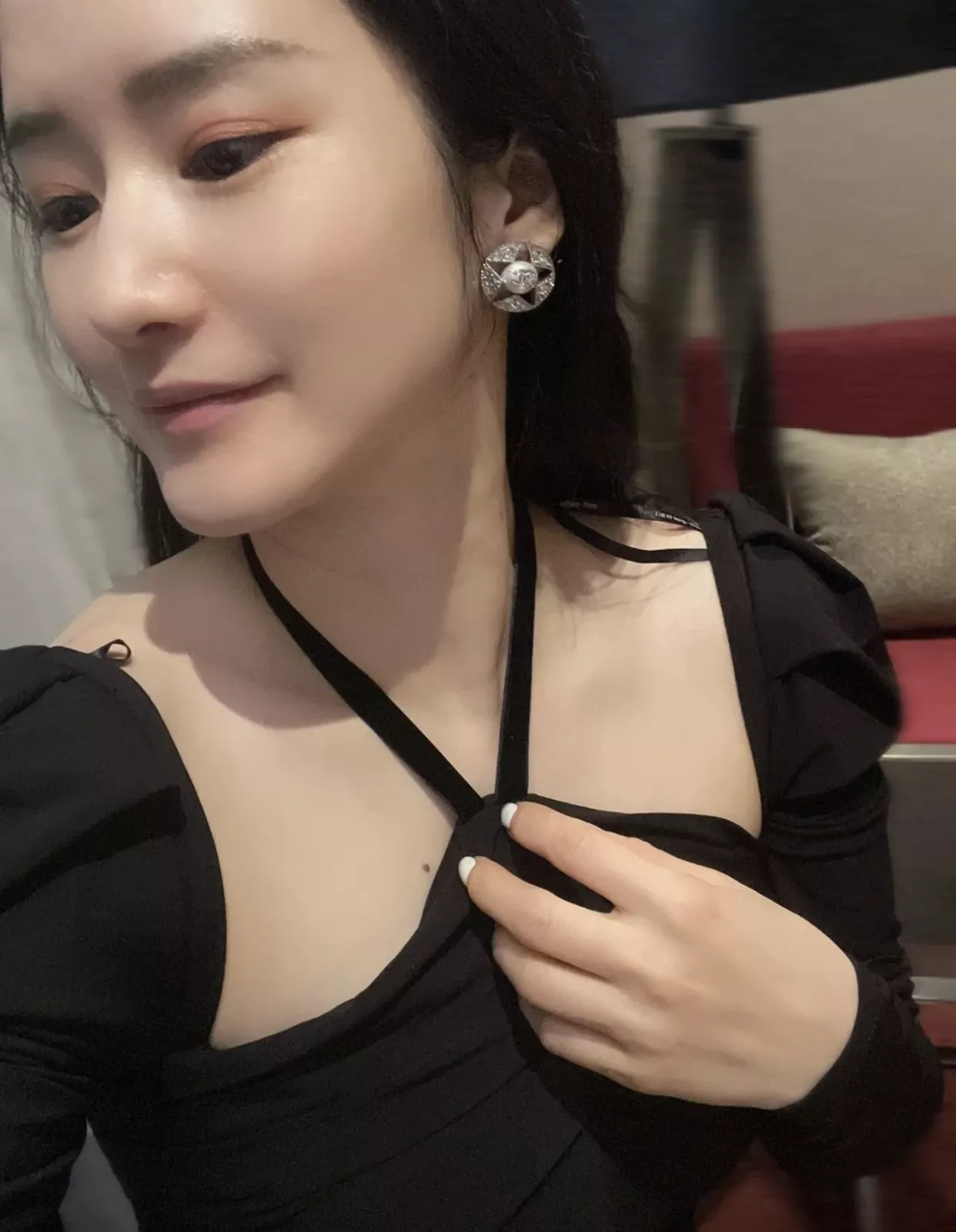 샤넬 진주 포인트 스타 모티브 이어링 상세 이미지 14