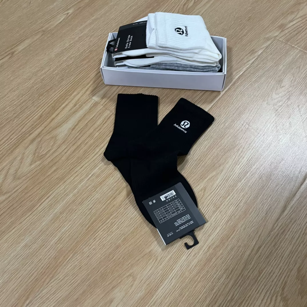 룰루레몬 로고 자수 포인트 커플 삭스 세트 상세 이미지 2