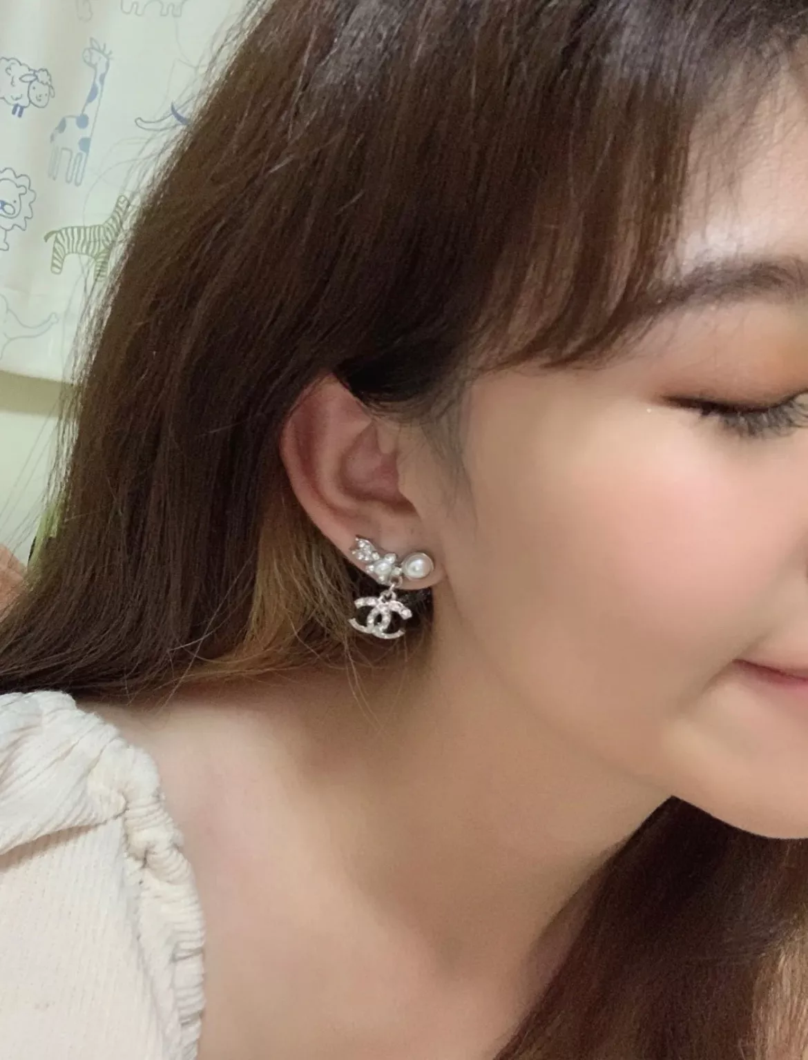 샤넬 플라워 모티브 씨씨 이어링 상세 이미지 13