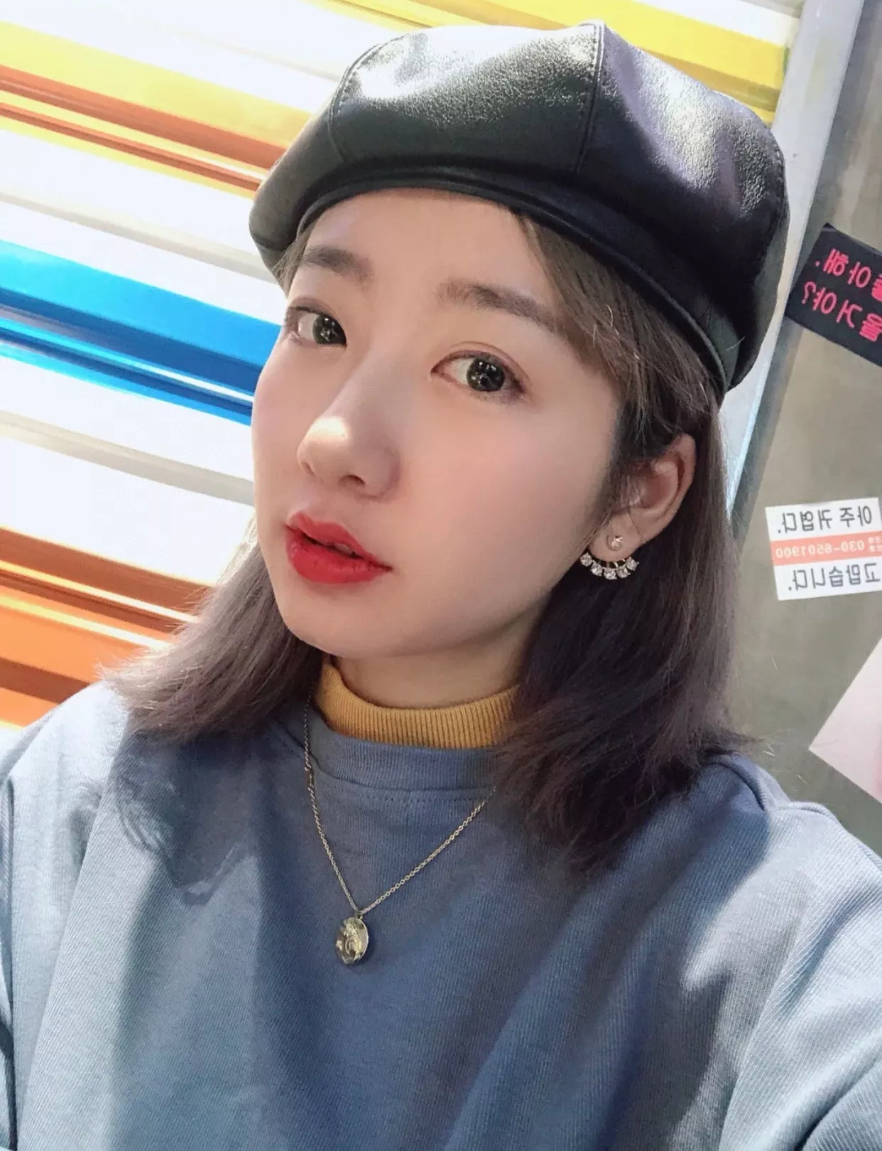 디올 팬 모티브 크리스탈 이어 장식 상세 이미지 11