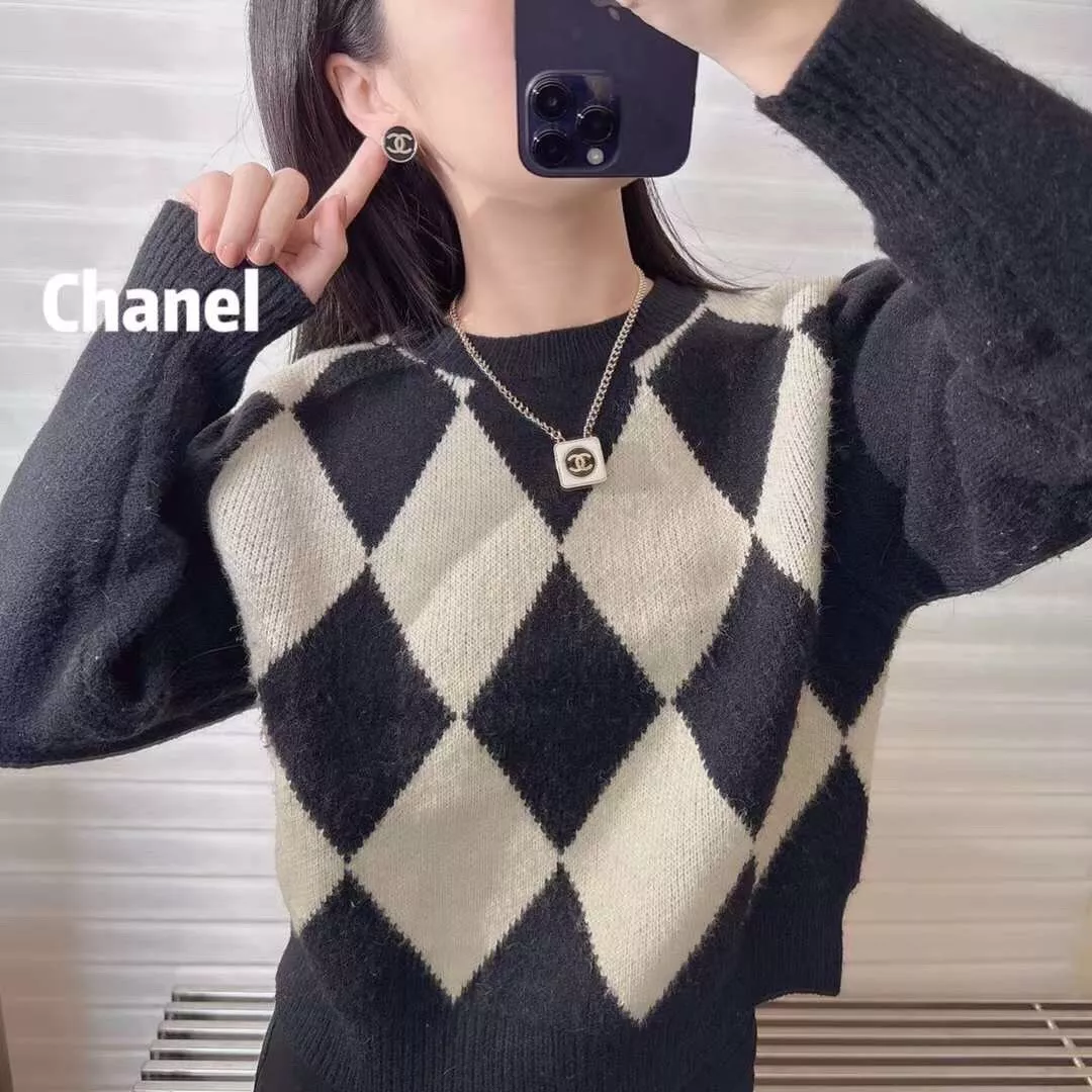 샤넬 블랙 화이트 배색 스퀘어 참 네크리스 상세 이미지 26