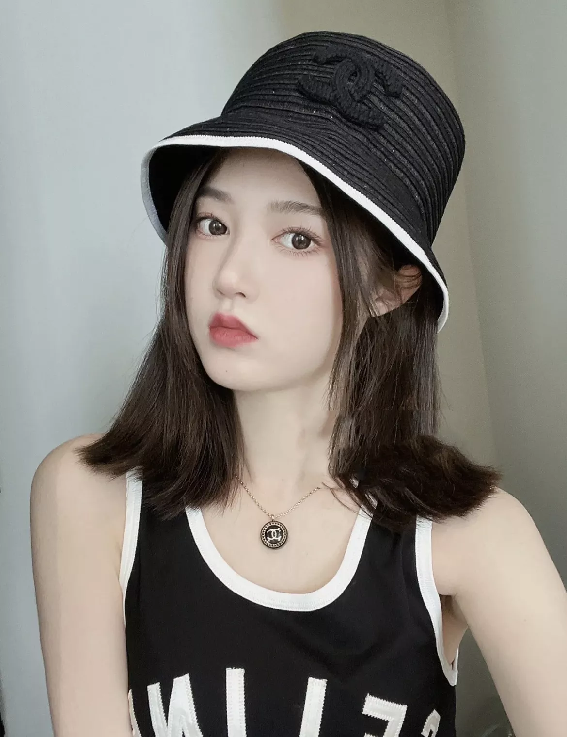 샤넬 아크릴 라운드 펜던트 네크리스 상세 이미지 12