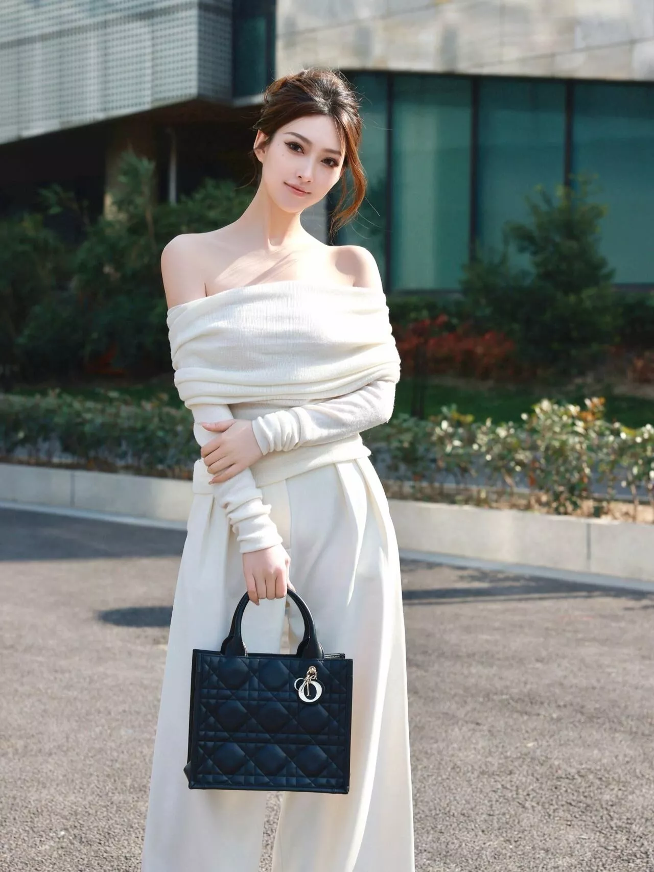 디올 가죽 까나쥬 패턴 탑핸들 백 상세 이미지 41