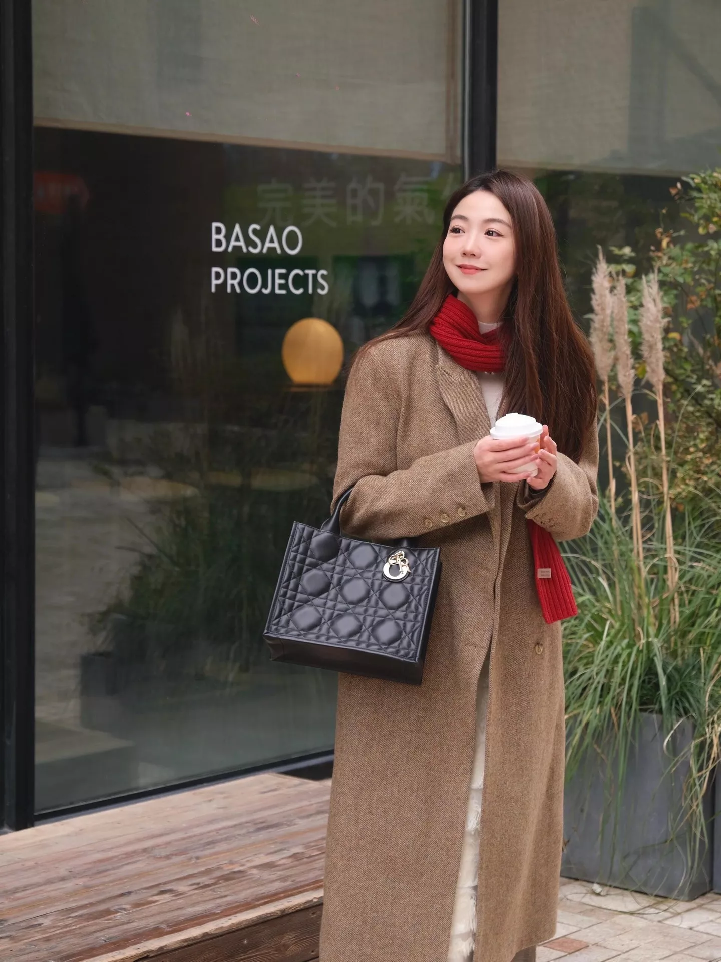 디올 가죽 까나쥬 패턴 탑핸들 백 상세 이미지 52
