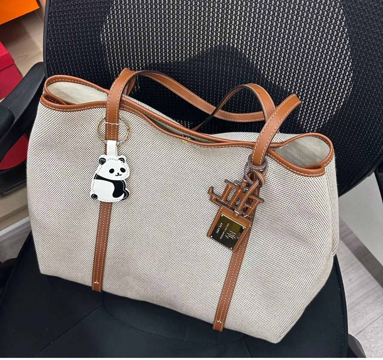 랄프로렌 배색 캔버스 대용량 데일리 백 상세 이미지 28